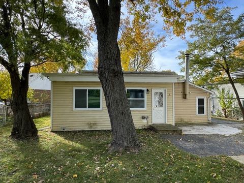 Tiny photo for 54 Mionske Drive, Lake Zurich, IL 60047 (MLS # 12512672)
