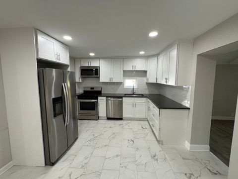 Tiny photo for 54 Mionske Drive, Lake Zurich, IL 60047 (MLS # 12512672)