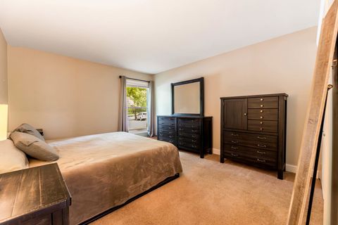 Tiny photo for 5537 E Lake Drive #B, Lisle, IL 60532 (MLS # 12667023)