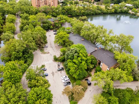 Tiny photo for 5537 E Lake Drive #B, Lisle, IL 60532 (MLS # 12667023)