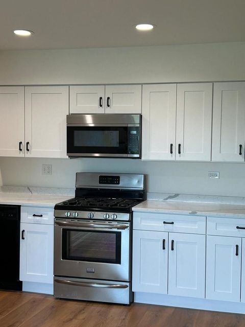 Tiny photo for 239 N Mill Road #403-A, Addison, IL 60101 (MLS # 12503022)