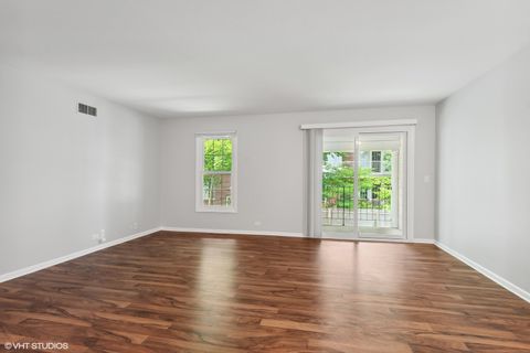 Tiny photo for 520 Shorely Drive #201, Barrington, IL 60010 (MLS # 12417862)