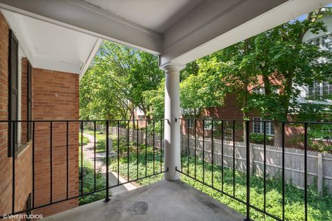 Tiny photo for 520 Shorely Drive #201, Barrington, IL 60010 (MLS # 12417862)