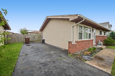 Tiny photo for 4121 Indian Hill Drive, Country Club Hills, IL 60478 (MLS # 12773239)
