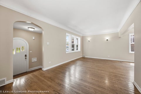Tiny photo for 2528 Ridgeland Avenue, Berwyn, IL 60402 (MLS # 12736170)