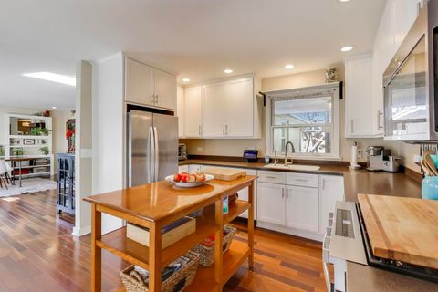 Tiny photo for 315 S OAK Street, Palatine, IL 60067 (MLS # 12537340)