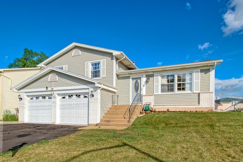 Photo of 1713 Schmale Road, Glendale Heights, IL 60139 (MLS # 12490830)