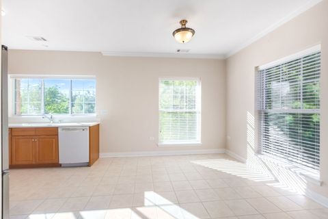 Tiny photo for 2671 Stone Circle #208, Geneva, IL 60134 (MLS # 12503904)