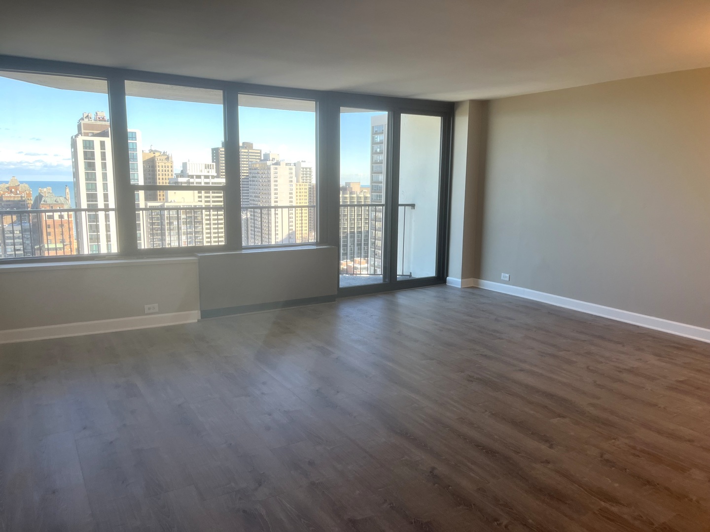 1560 N Sandburg Terrace 2610