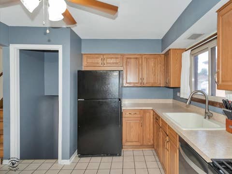 Tiny photo for 11044 Menard Avenue, Chicago Ridge, IL 60415 (MLS # 12720265)