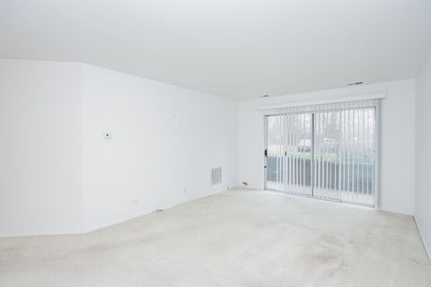 Tiny photo for 1525 Sander Court #108, Wheeling, IL 60090 (MLS # 12585759)