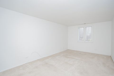 Tiny photo for 1525 Sander Court #108, Wheeling, IL 60090 (MLS # 12585759)