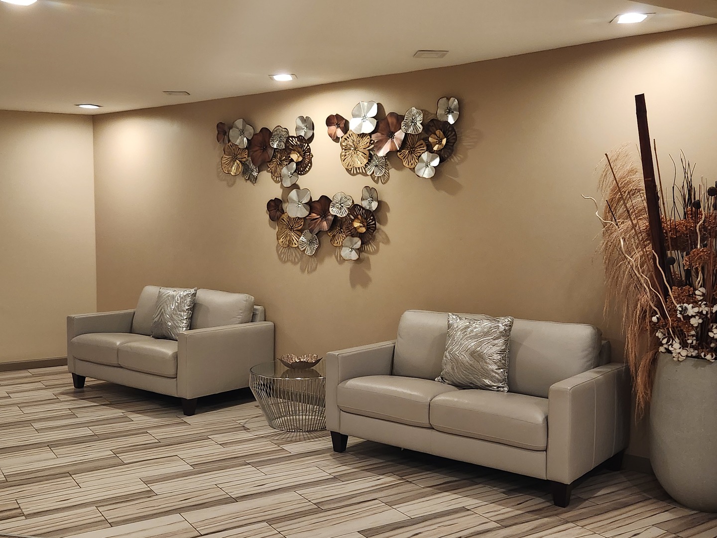 1525 Sander Court 108