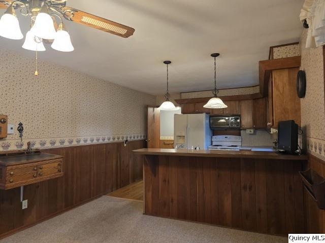 707 Country Lane