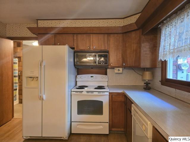 707 Country Lane