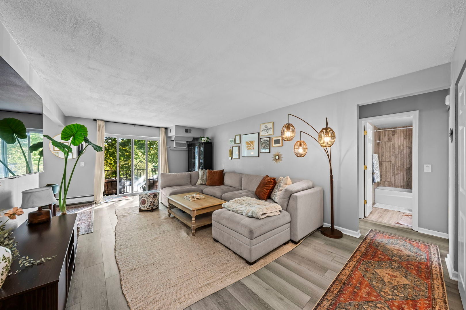 1215 N Waterman Avenue 3C