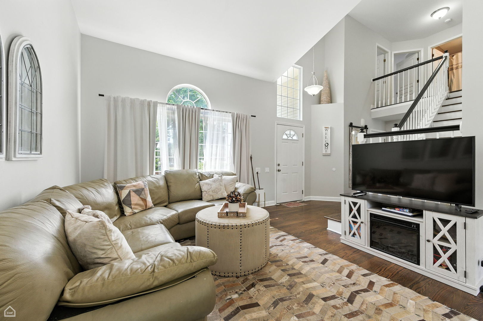 1324 Smoketree Lane