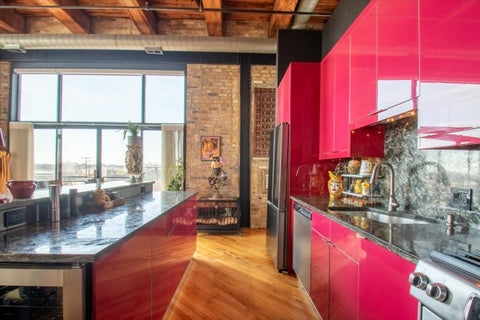 Tiny photo for 2614 N Clybourn Avenue #301, Chicago, IL 60614 (MLS # 12747017)