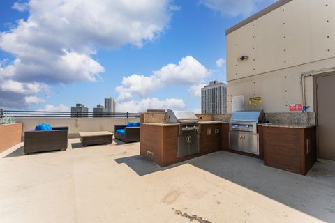 Tiny photo for 2754 N Hampden Court #1003, Chicago, IL 60614 (MLS # 12446887)
