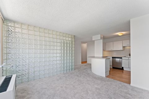 Tiny photo for 2754 N Hampden Court #1003, Chicago, IL 60614 (MLS # 12446887)