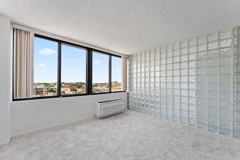 Tiny photo for 2754 N Hampden Court #1003, Chicago, IL 60614 (MLS # 12446887)