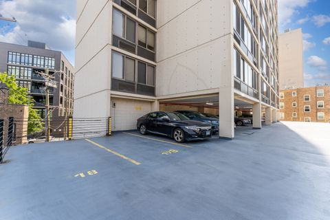 Tiny photo for 2754 N Hampden Court #1003, Chicago, IL 60614 (MLS # 12446887)