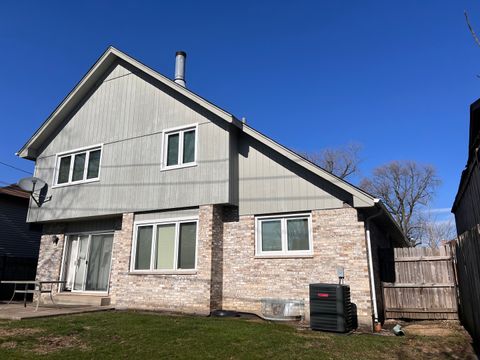 Tiny photo for 9848 S Beverly Avenue, Chicago, IL 60643 (MLS # 12614788)