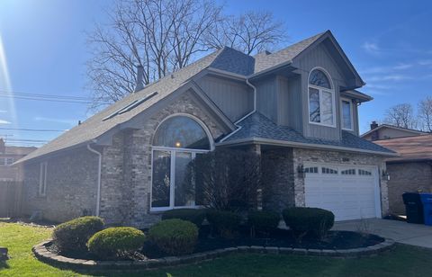 Photo of 9848 S Beverly Avenue, Chicago, IL 60643 (MLS # 12614788)