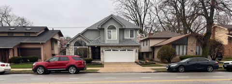 Tiny photo for 9848 S Beverly Avenue, Chicago, IL 60643 (MLS # 12614788)