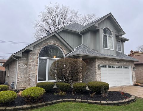 Tiny photo for 9848 S Beverly Avenue, Chicago, IL 60643 (MLS # 12614788)