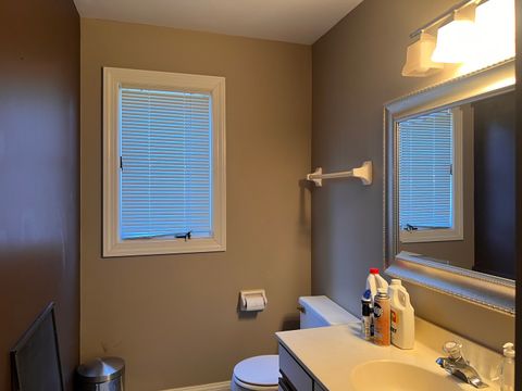 Tiny photo for 9848 S Beverly Avenue, Chicago, IL 60643 (MLS # 12614788)