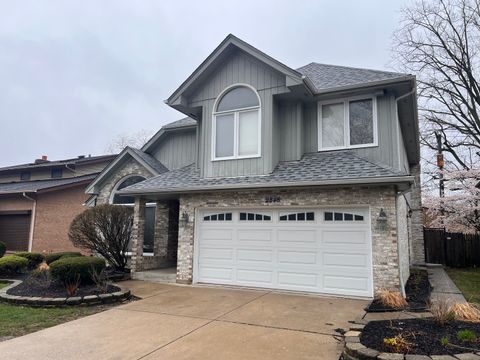 Tiny photo for 9848 S Beverly Avenue, Chicago, IL 60643 (MLS # 12614788)