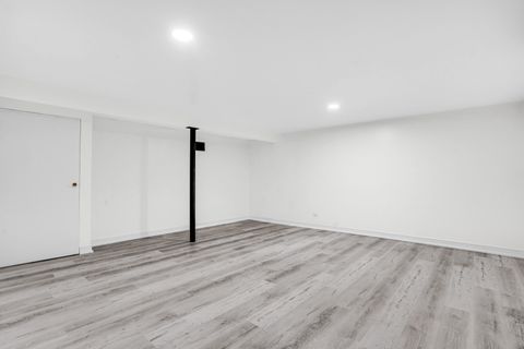 Tiny photo for 842 Colonial Drive #B, Wheeling, IL 60090 (MLS # 12572319)