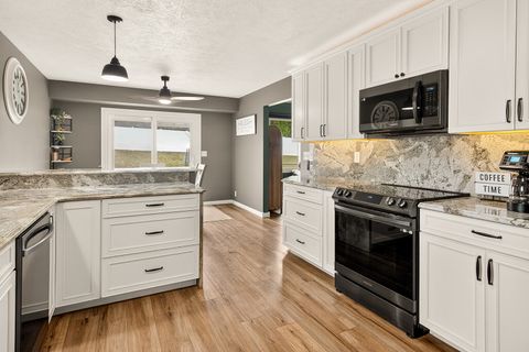 Tiny photo for 6302 Winchester Drive, Rockford, IL 61109 (MLS # 12602910)