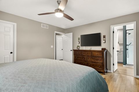 Tiny photo for 6302 Winchester Drive, Rockford, IL 61109 (MLS # 12602910)