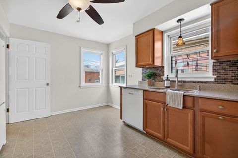 Tiny photo for 10552 S Troy Street, Chicago, IL 60655 (MLS # 12603858)