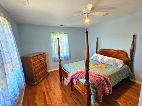 Tiny photo for 186 N Du Bois Avenue, Elgin, IL 60123 (MLS # 12666470)