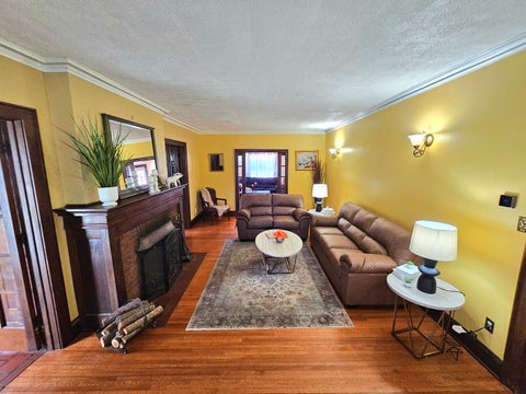 Tiny photo for 186 N Du Bois Avenue, Elgin, IL 60123 (MLS # 12666470)