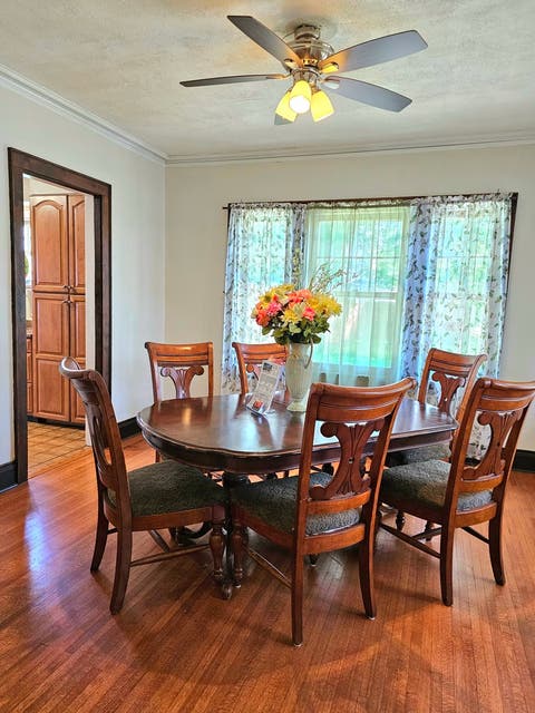 Tiny photo for 186 N Du Bois Avenue, Elgin, IL 60123 (MLS # 12666470)