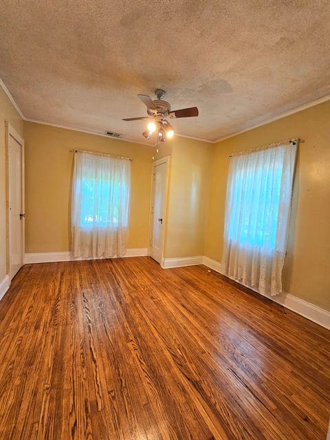 Tiny photo for 186 N Du Bois Avenue, Elgin, IL 60123 (MLS # 12666470)