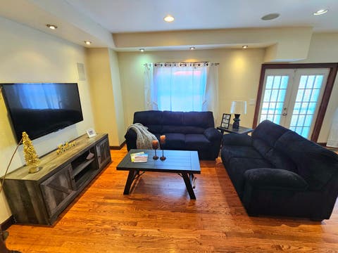 Tiny photo for 186 N Du Bois Avenue, Elgin, IL 60123 (MLS # 12666470)