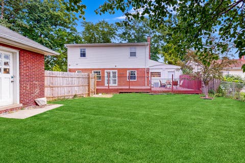 Tiny photo for 186 N Du Bois Avenue, Elgin, IL 60123 (MLS # 12666470)