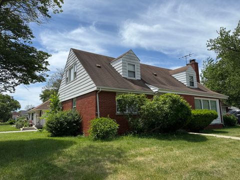 Photo of 7 W 148th Street, Dolton, IL 60419 (MLS # 12668882)