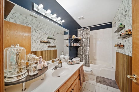 Tiny photo for 10832 S 76TH Avenue #3E, Worth, IL 60482 (MLS # 12726621)
