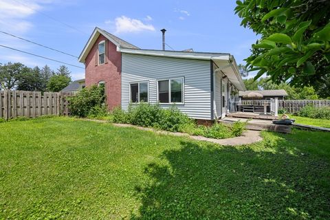 Tiny photo for 1408 13TH Street, Viola, IL 61486 (MLS # 12690304)