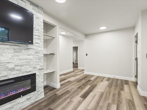 Tiny photo for 7604 N 2nd Street, Machesney Park, IL 61115 (MLS # 12499706)