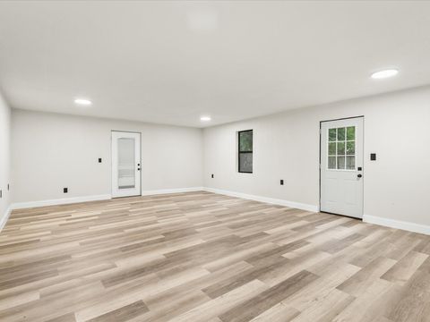 Tiny photo for 7604 N 2nd Street, Machesney Park, IL 61115 (MLS # 12499706)