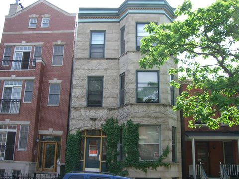 3751 N Clifton Avenue Chicago IL 60613