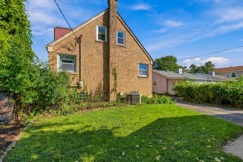 Tiny photo for 2916 S 9th Avenue, Broadview, IL 60155 (MLS # 12773452)