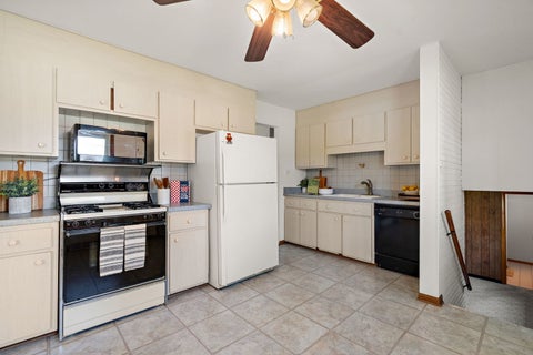 Tiny photo for 2926 191st Street, Lansing, IL 60438 (MLS # 12721736)